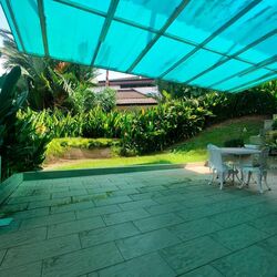 white-house-park photo thumbnail #5